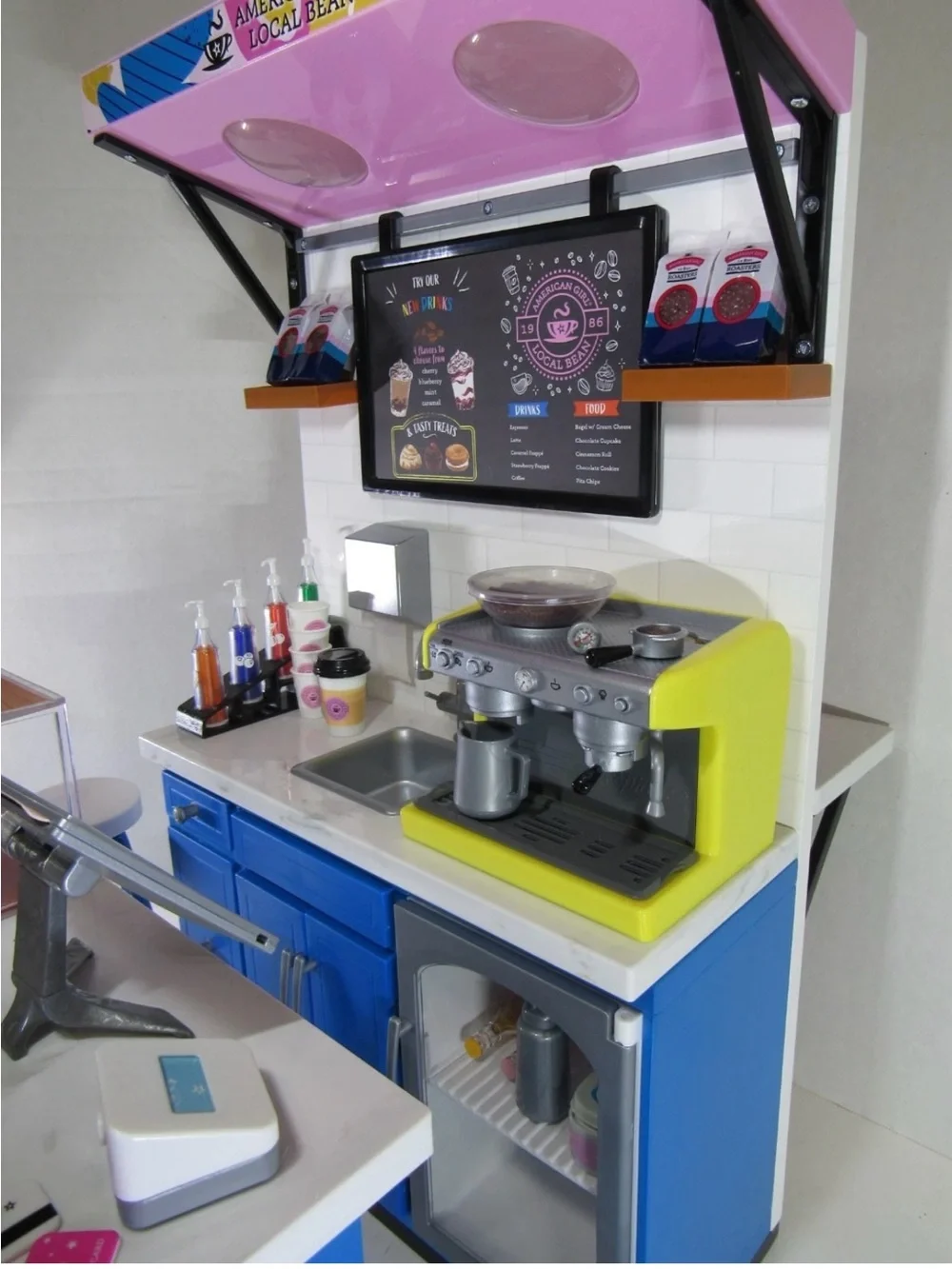 American Girl Local Bean Coffee Shop Play Counter with Yellow Espresso Machine